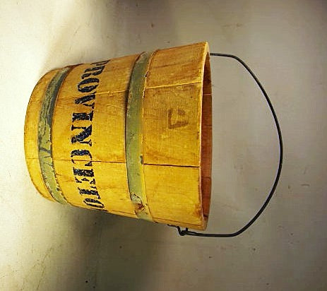 Rare painted wooden pail PROVINCETOWN FISH CO, – Paul Madden Antiques